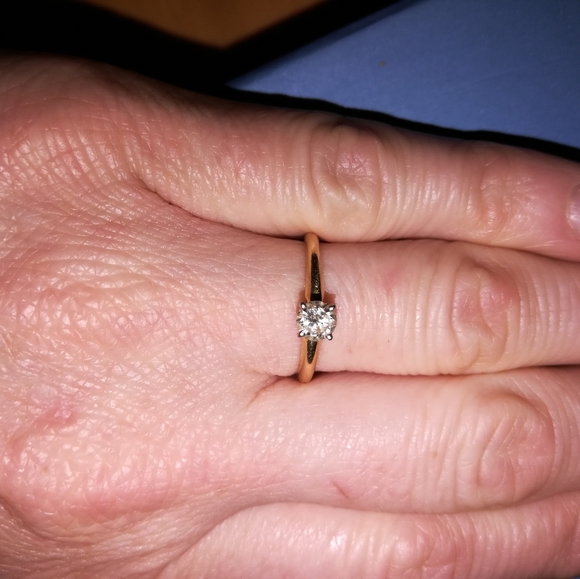 Diamond Solitaire Engagement Ring - Picture 7 of 8